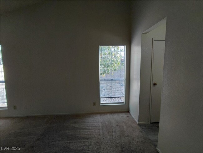 Building Photo - 6227 Don Gaspar Ave Rental
