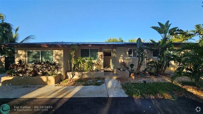Building Photo - 436 NE 25th Ave Rental