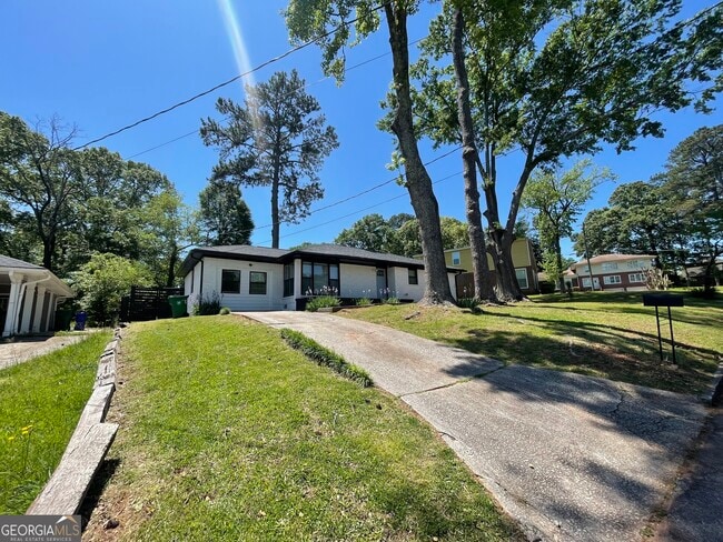 Building Photo - 2597 Glenvalley Dr Rental