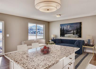 Photo - 640 Ptarmigan Ln