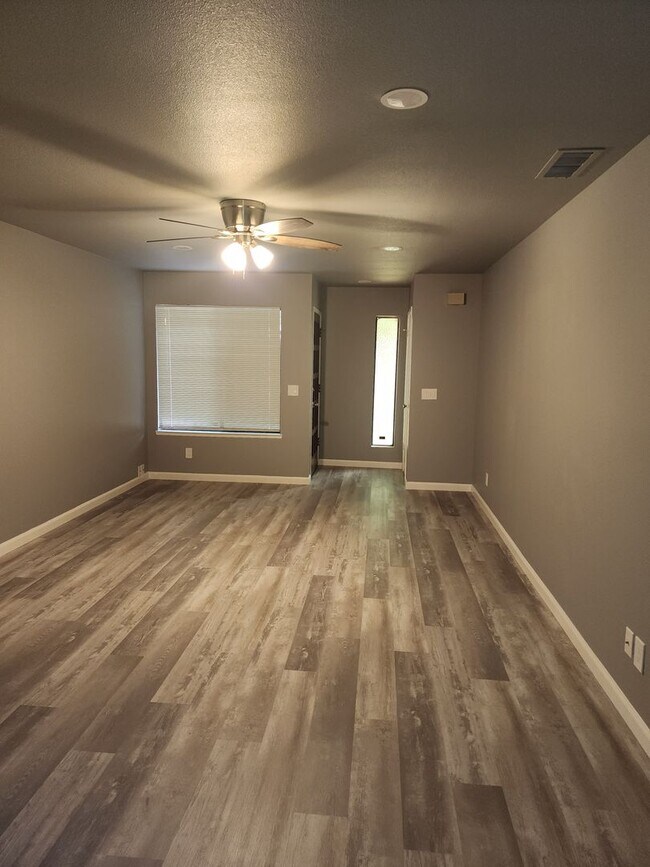 Photo - 8616-8618 La Riviera Dr Unit 8616