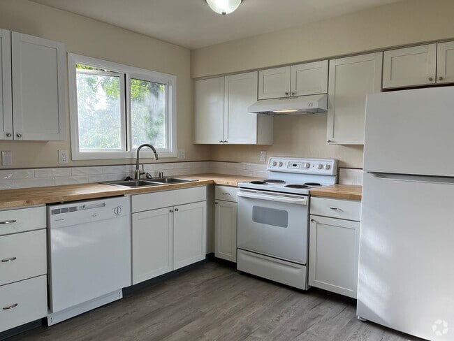 Building Photo - Rabbit Creek North - Exceptional Living Unit 2 Rental