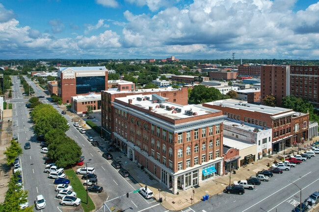 Photo - Empire Building