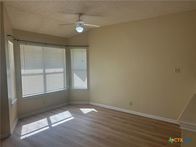 Photo - 4809 Bramblewood Dr