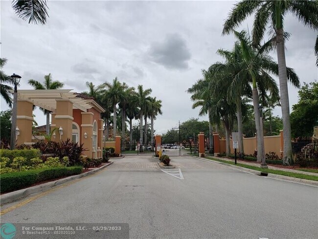 Photo - 2751 SW 120th Terrace