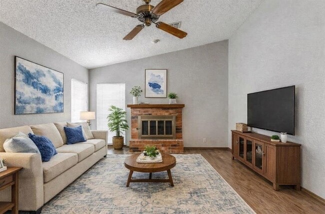 Photo - 1220 Sequoyah St