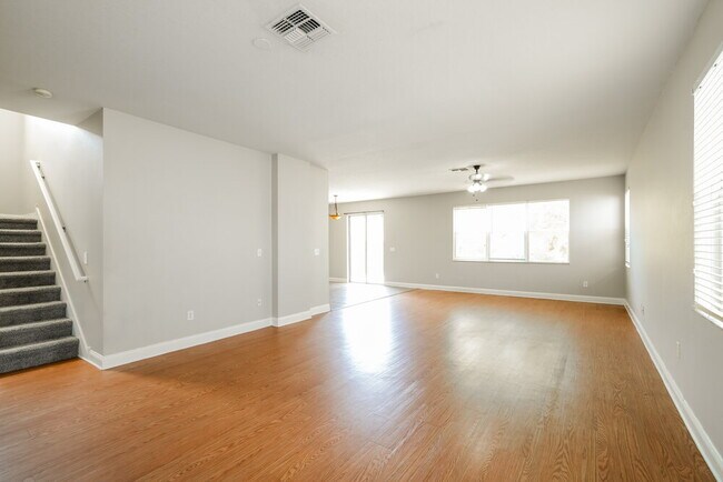 Photo - 18906 Parapet Pl