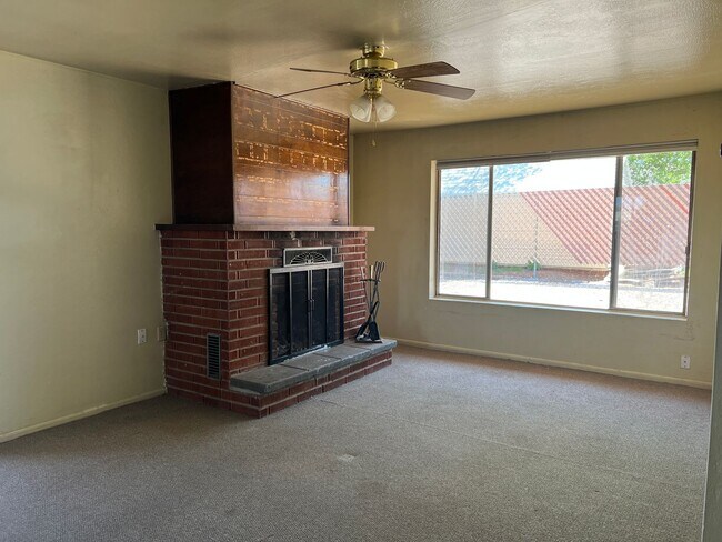 Photo - JacksonT-01 Unit 582