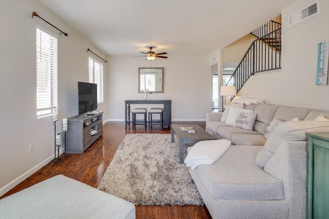 Photo - 1209 W Crystal Palace Pl Unidad ID1385838P