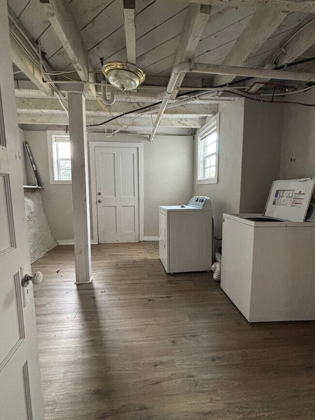 Photo - 3 Bedroom 3 Bathroom near downtown Athens - 1 bedroom available