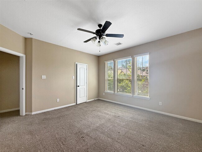 Photo - 26 Cheswood Manor Drive