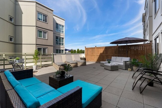 Building Photo - Spacious 2 Bed 2 Bath Condo for Rent in Morgan Crossing! Unit 212