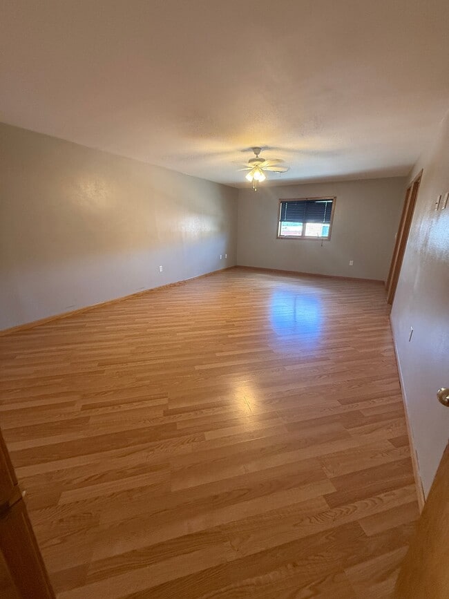 Photo - 305 W Water St
