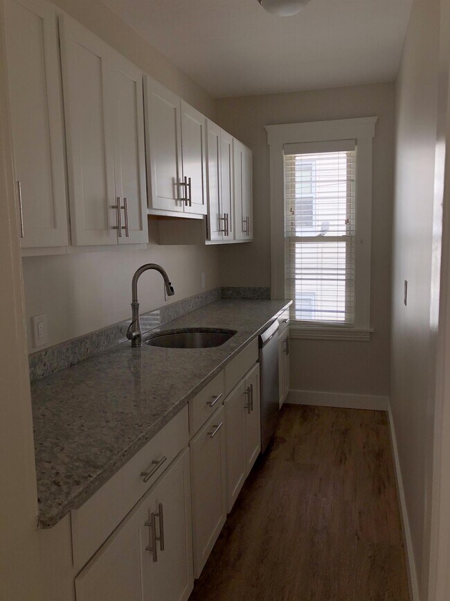 Photo - 7 Plantation St