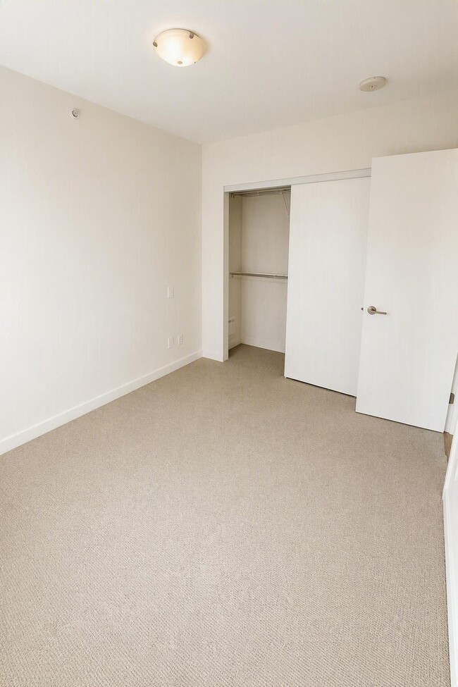 3080 Lincoln Av Unit 1106