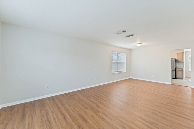 Photo - 21507 Windsor Castle Dr