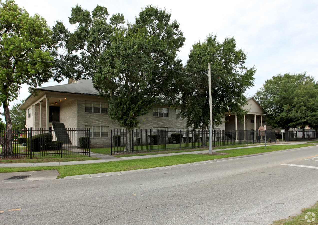 Photo - Lake Jennie I