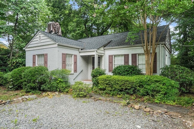 Building Photo - 2 bdrm, 1 bath near Emory and the CDC. Rental