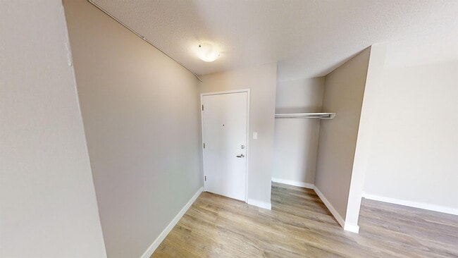 Photo - 10105-10107 107 Ave Unit 101