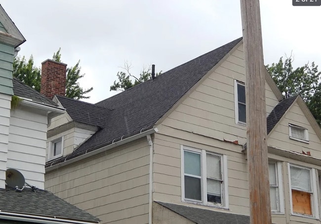 Photo - 10817 Hull Ave