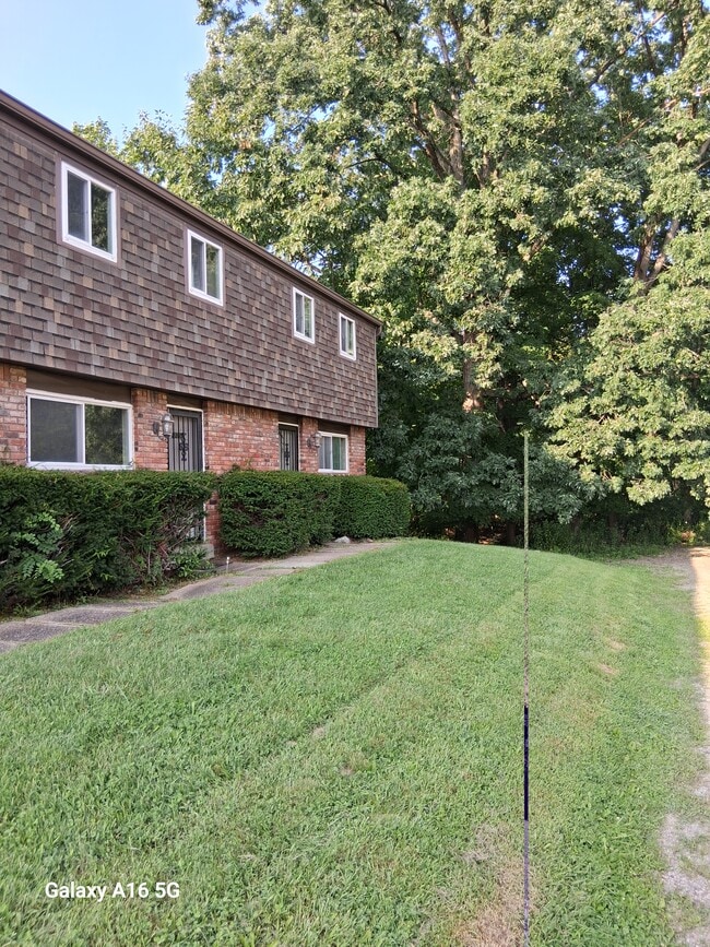 Building Photo - 3309 W Run Rd