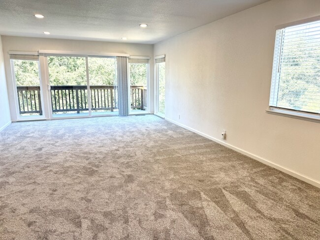 Photo - 628 Canyon Rd