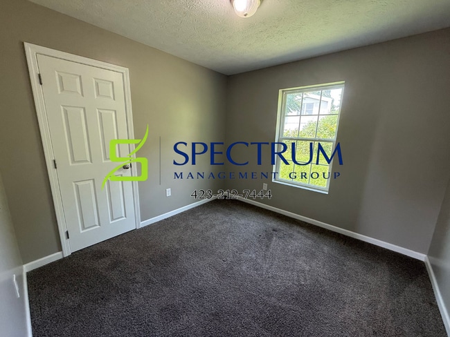 Photo - 1068 Rosella Dr