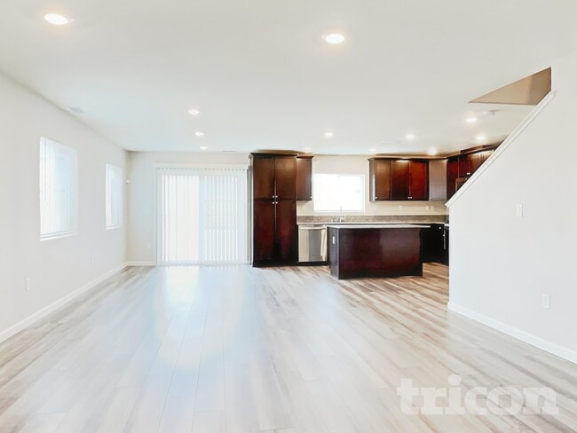 Photo - 8950 Elk Ravine Dr