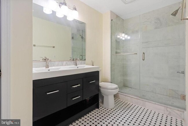 Photo - 2129 Walnut St Unit 3
