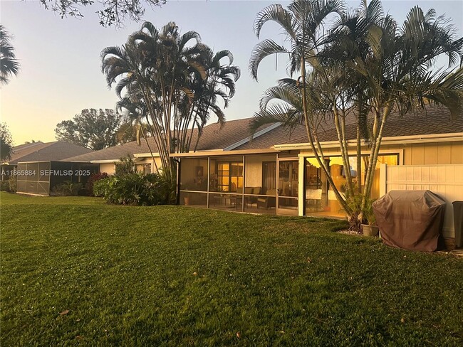 Photo - 6198 Brandon St