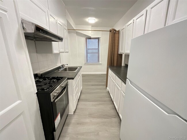 Photo - 42-33 Kissena Blvd Unidad 2A