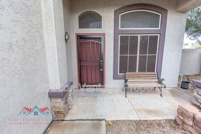 Photo - 2805 S Abbey Cir