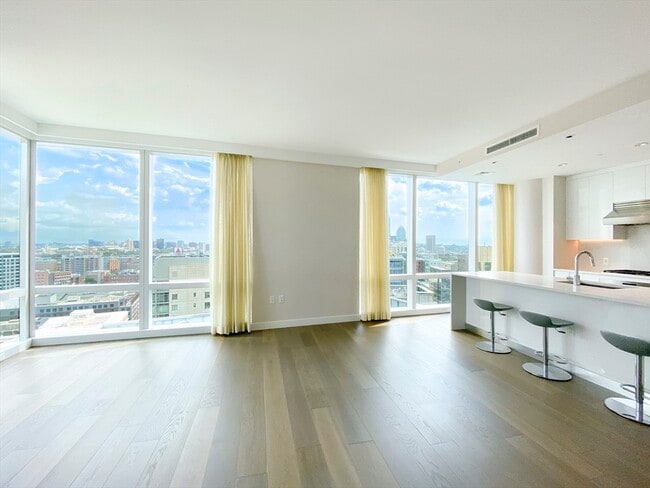 Photo - 188 Brookline Ave Unidad 19K