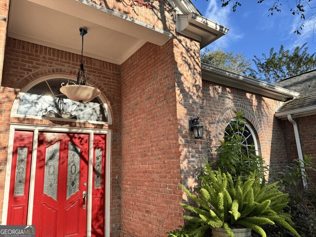 Photo - 535 Cardinal Cir E