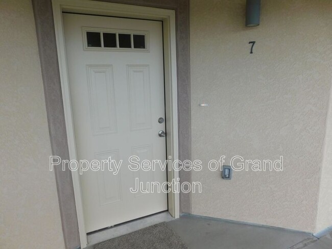 Photo - 672 Brookwillow Dr Unidad 7 Rental