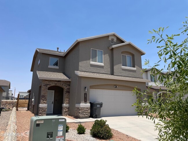 Photo - 15117 Design Ct House