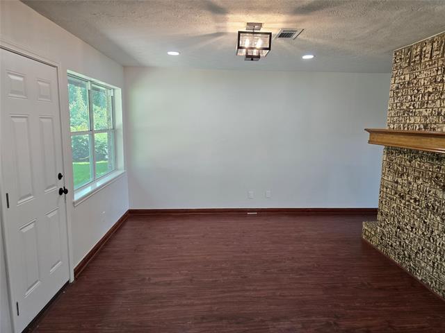 Photo - 65 Paisano Ln