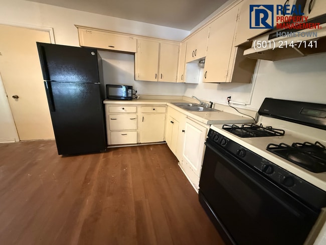 Photo - 7325 Knollwood Rd