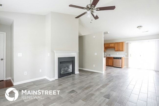 Photo - 3250 Trenchard Ln