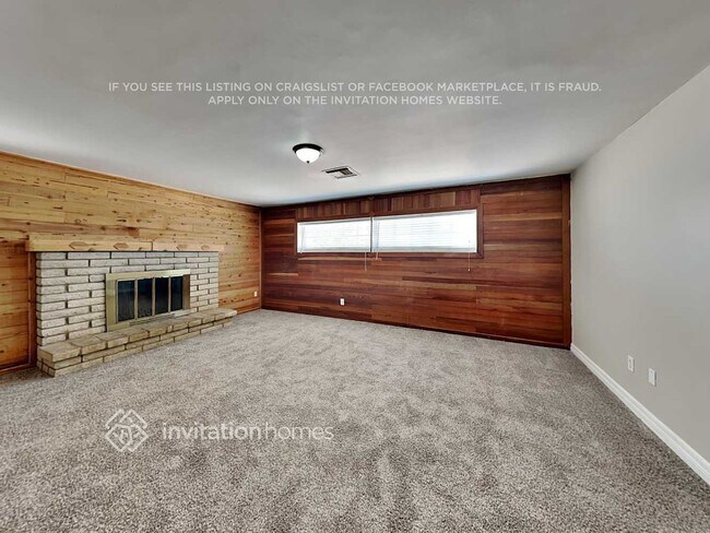 3814 W Vista Ave