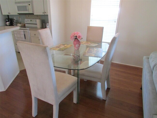 Photo - 160 NW 53rd St