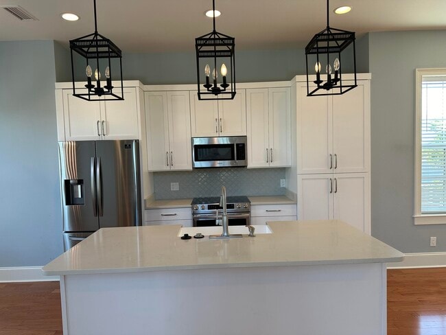 Photo - 28 Maritime Way