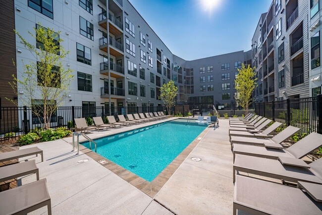 Photo - The Rae Apartments