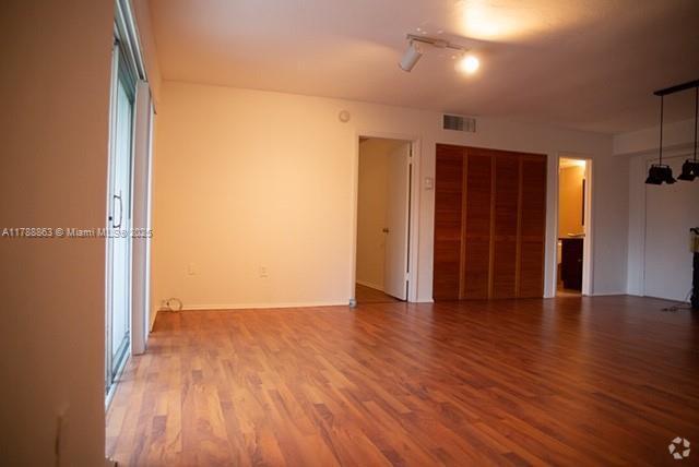 Building Photo - 8335 SW 72nd Ave Unit 207D Rental