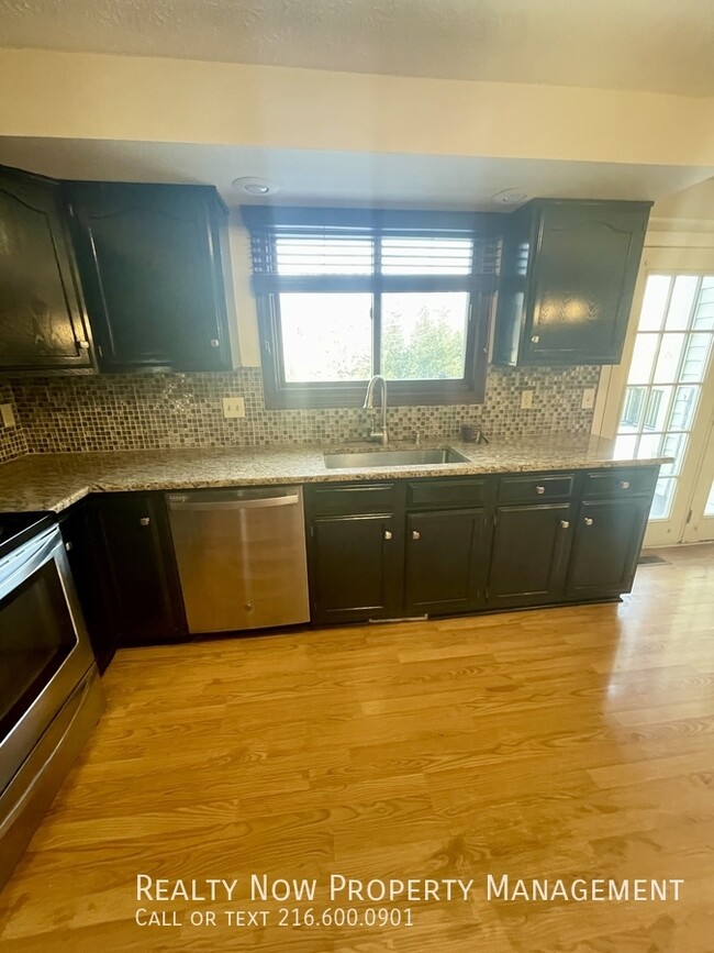 Photo - 32467 S Roundhead Dr