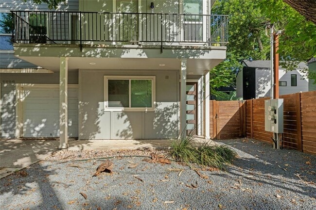Building Photo - 1114 Walton Ln