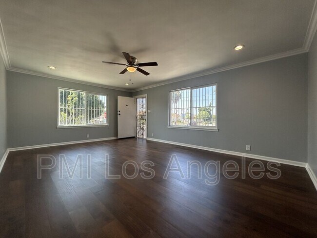 Photo - 8120 Stanford Ave