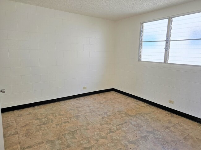 Photo - 94-961-961 Kahuamoku Pl