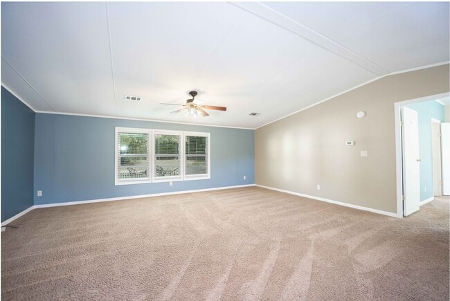 Photo - 3BR/2BA Mobile Home with 2 Acres in Weirsdale