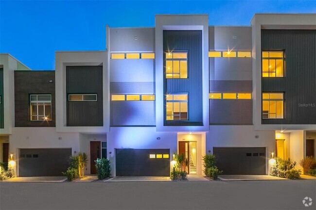 Building Photo - 219 Cosmopolitan Ct Rental
